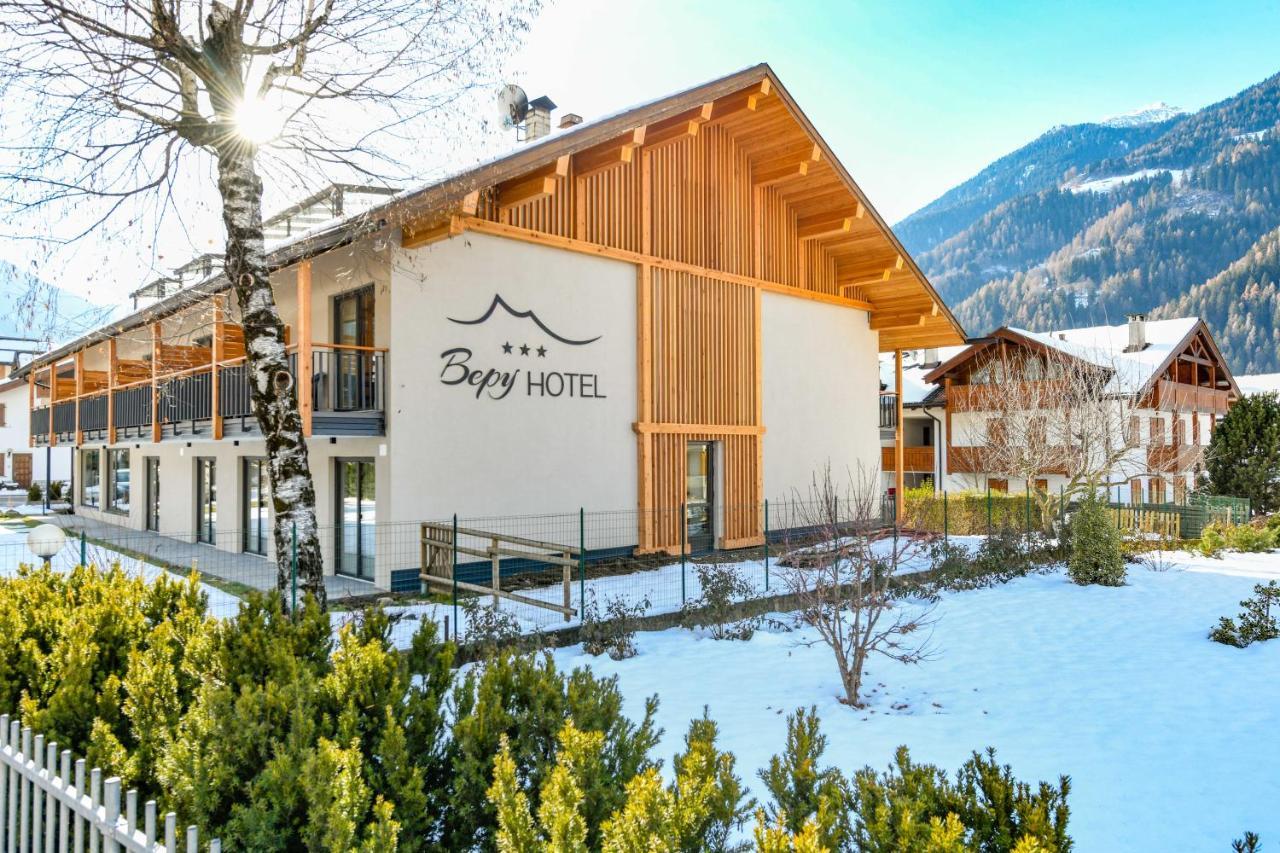 Bepy Hotel Garni Giustino Bagian luar foto