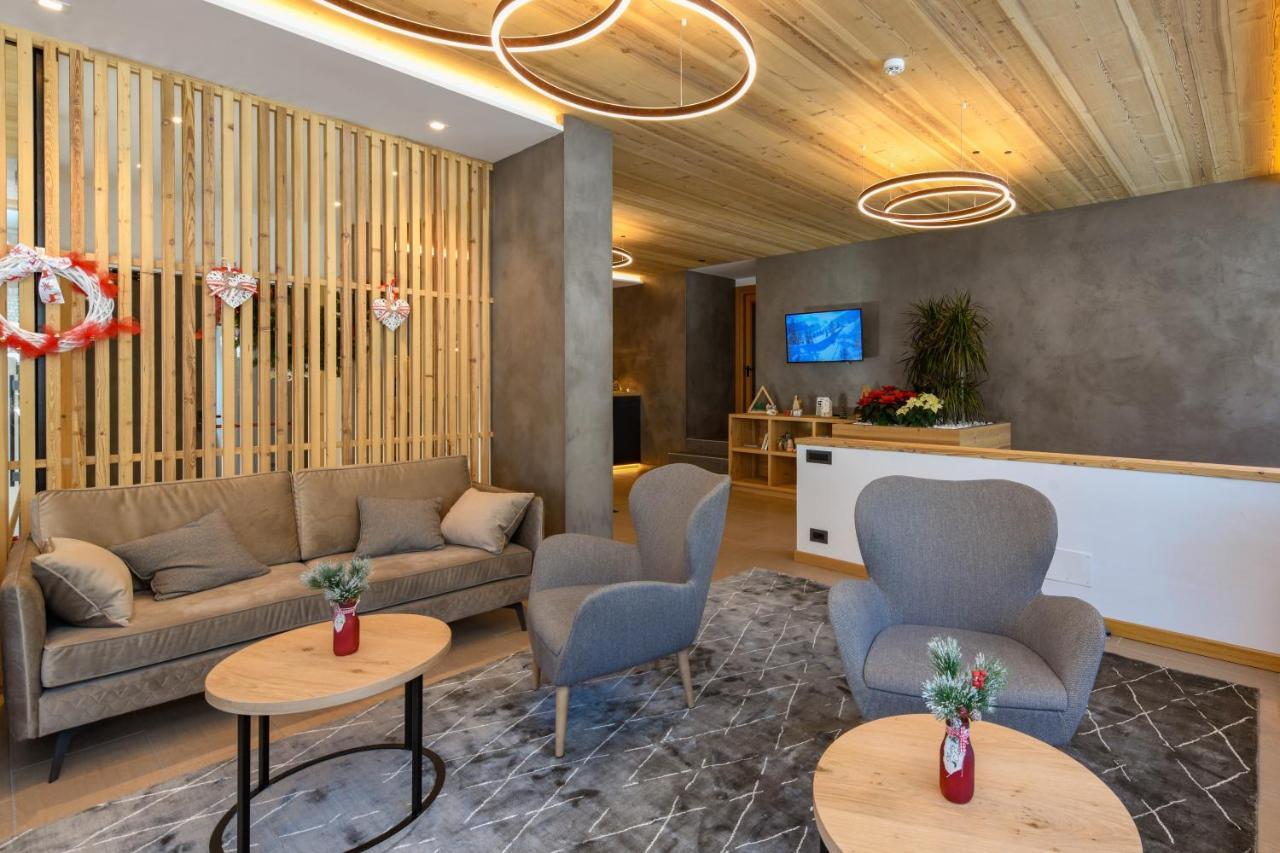 Bepy Hotel Garni Giustino Bagian luar foto