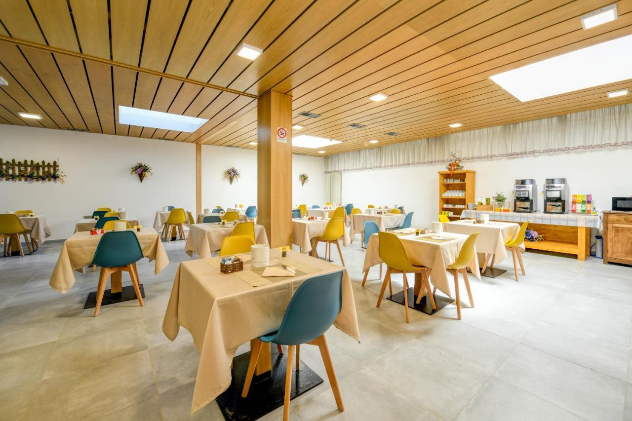Bepy Hotel Garni Giustino Bagian luar foto