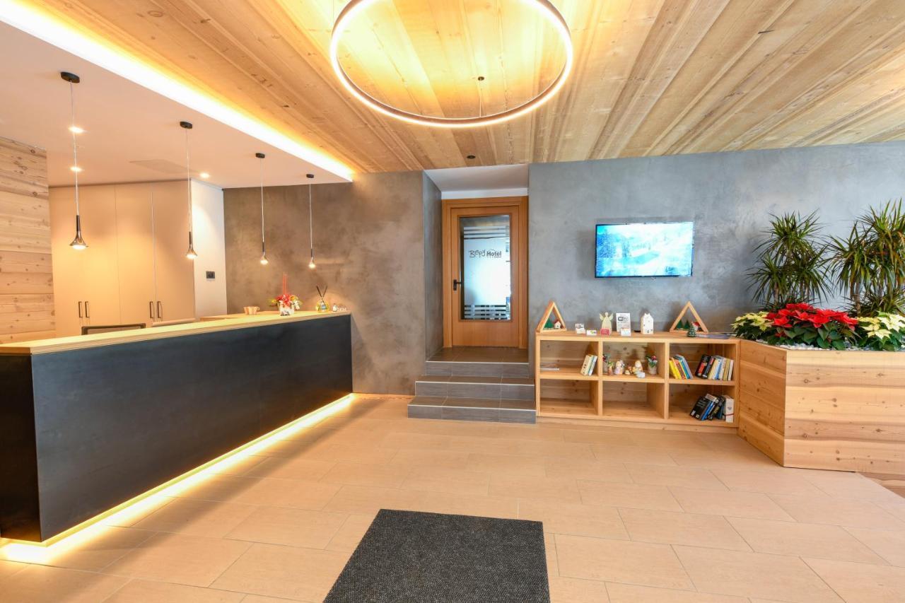 Bepy Hotel Garni Giustino Bagian luar foto