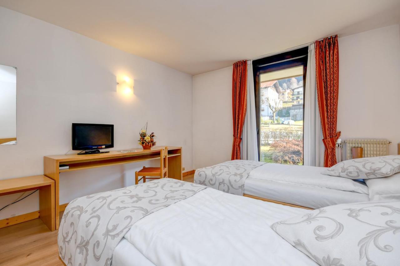 Bepy Hotel Garni Giustino Bagian luar foto