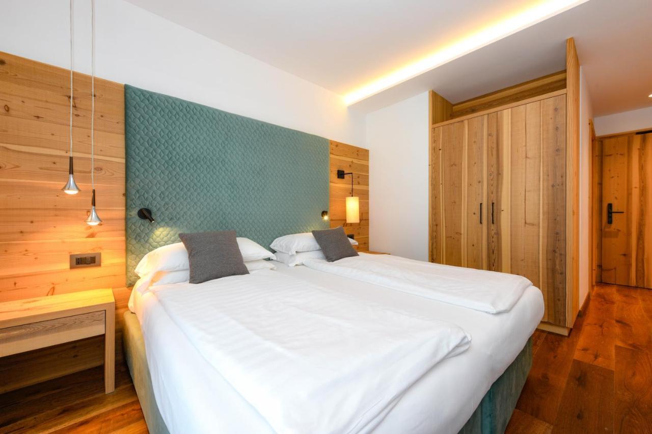 Bepy Hotel Garni Giustino Bagian luar foto