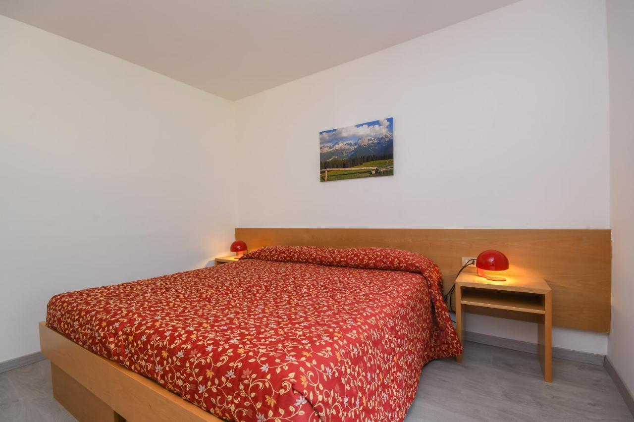 Bepy Hotel Garni Giustino Bagian luar foto