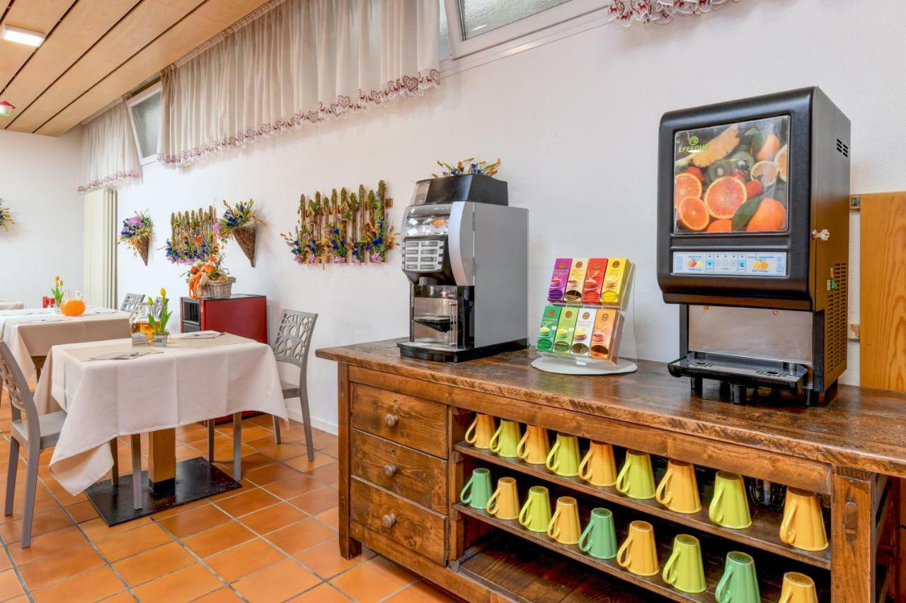 Bepy Hotel Garni Giustino Bagian luar foto